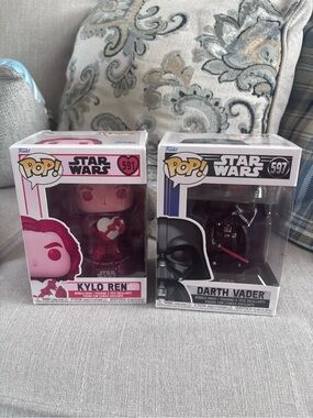 Funko POP!: Star Wars Darth Vader #597 Episode IV A New Hope & Kylo Ren #591